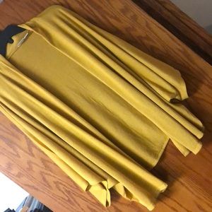 Cato Woman mustard fall shawl sleeve sweater 18/20